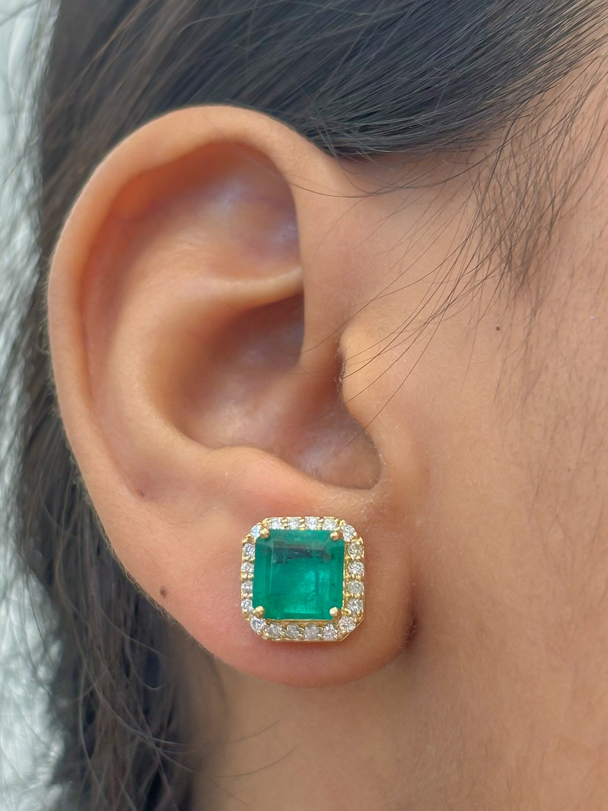 Emerald Diamond Earrings