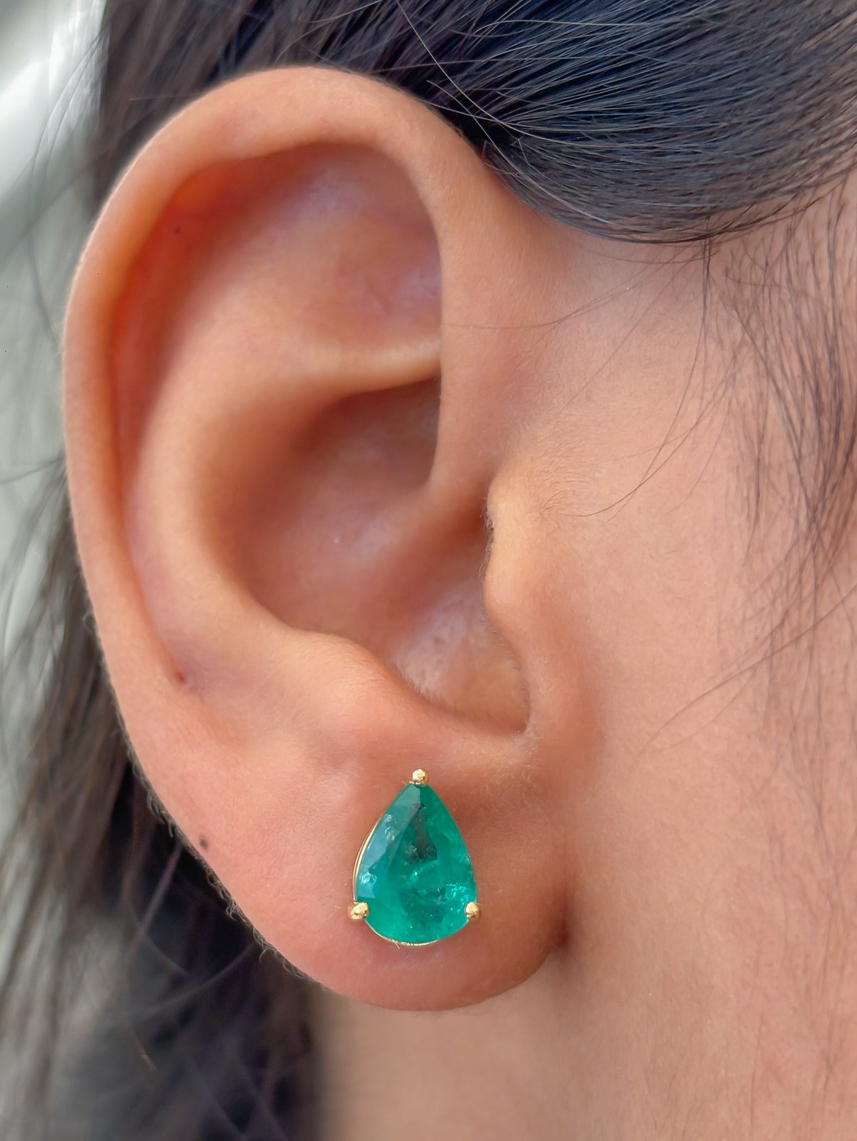 Emerald Diamond Earrings