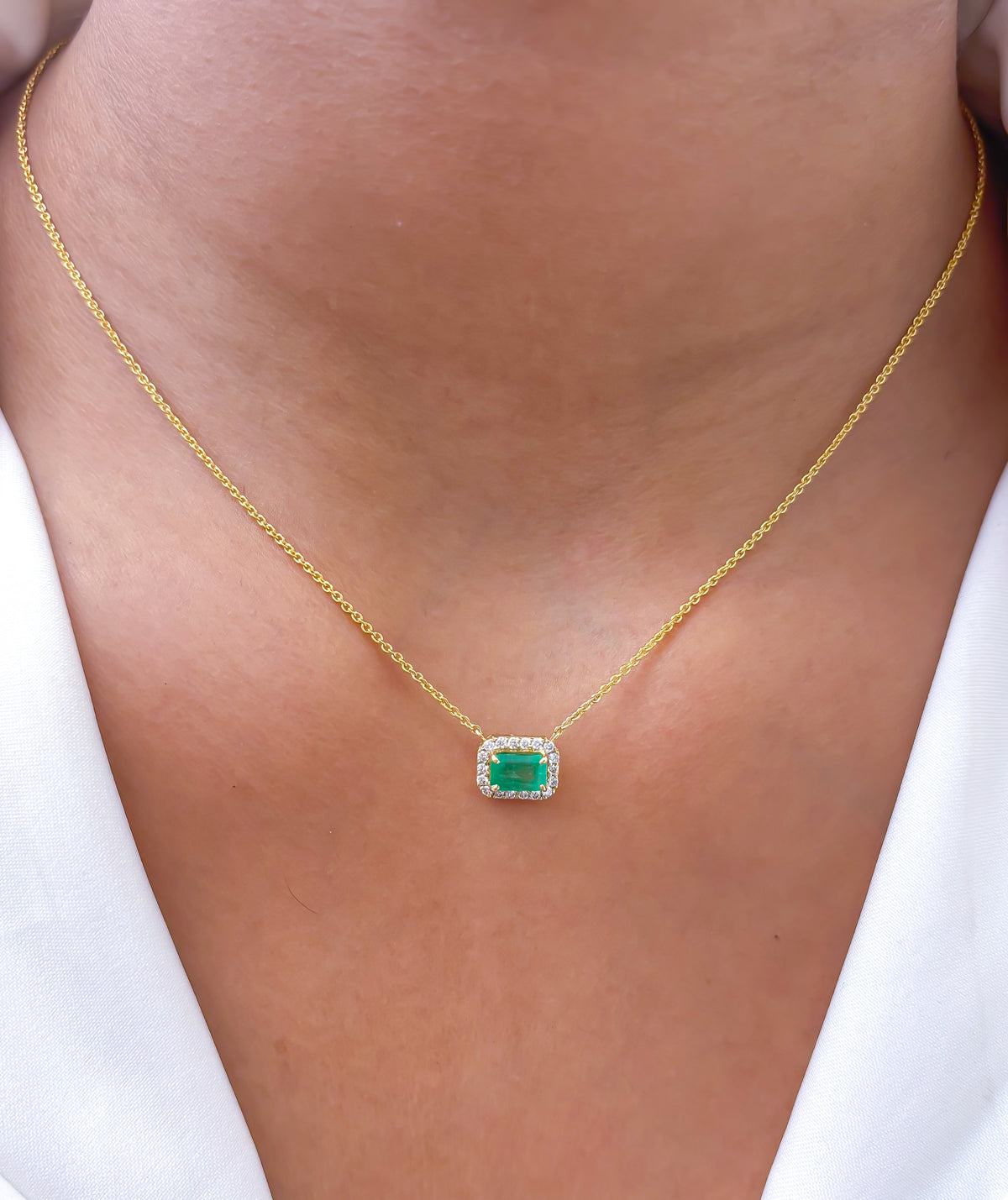 Colombian Emerald Diamond Necklace