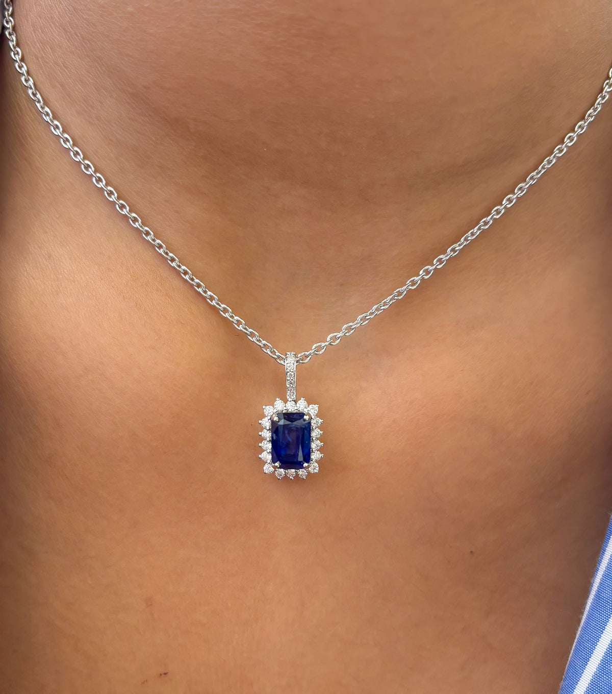 Blue Sapphire Diamond Pendant