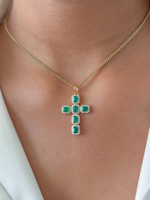 Emerald Diamond Pendant