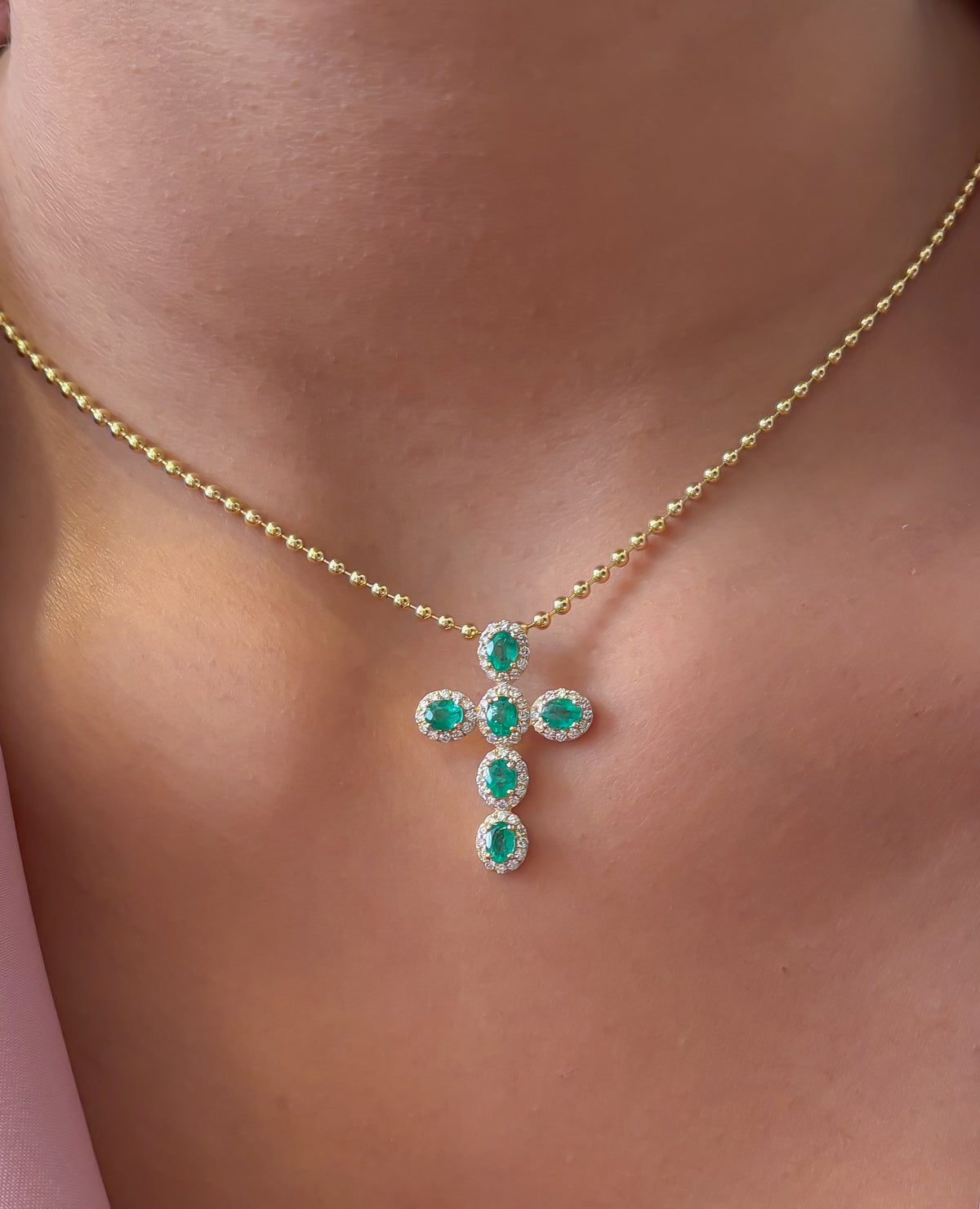 Emerald Diamond Pendant
