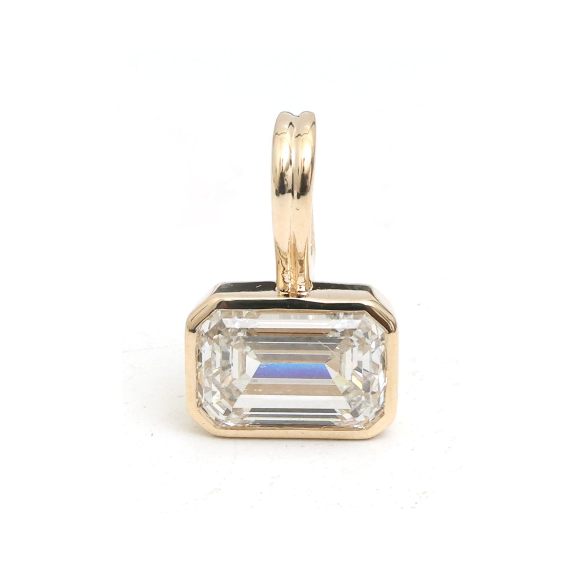 Lab Grown Diamond Pendant