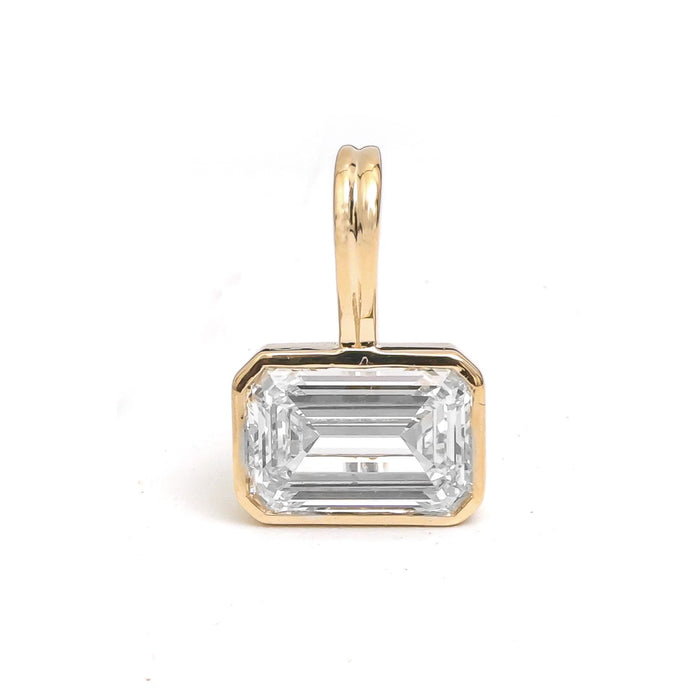 Lab Grown Diamond Pendant