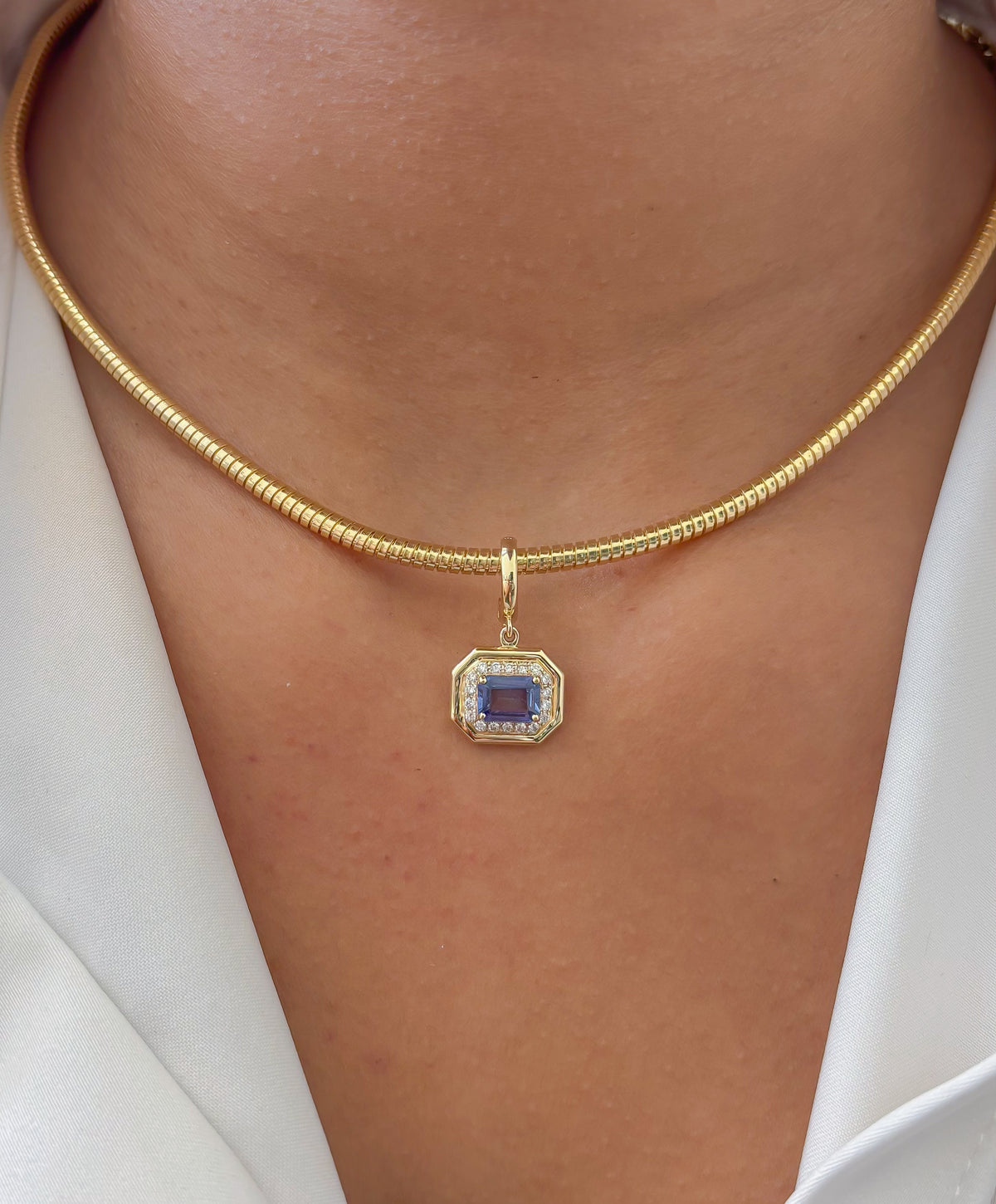 Blue Sapphire Diamond Pendant