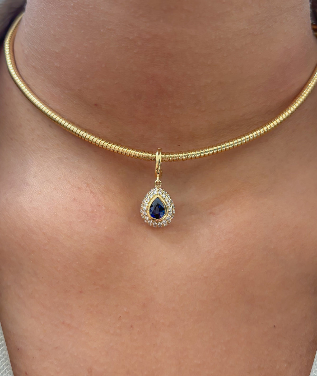 Blue Sapphire Diamond Pendant