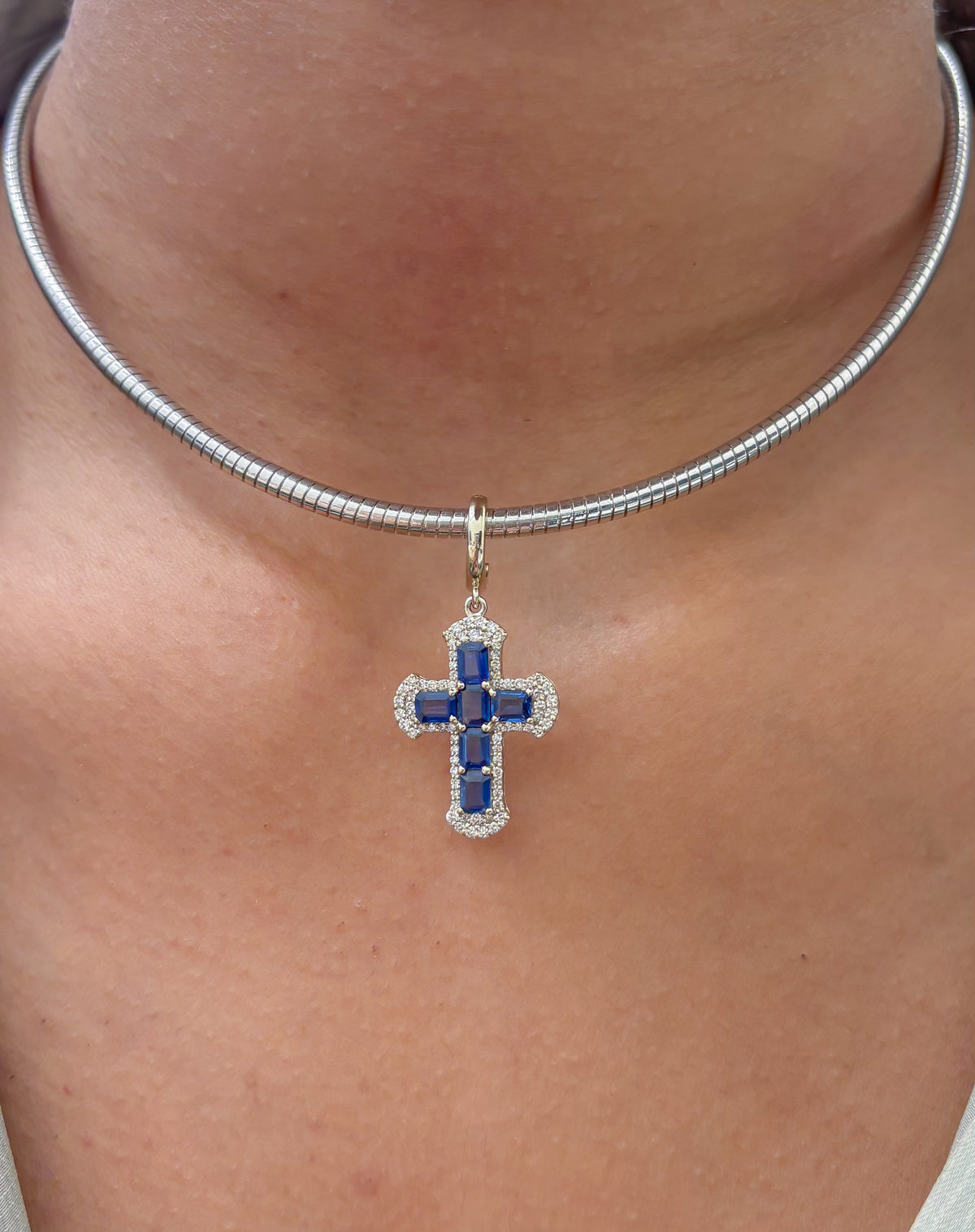 Blue Sapphire Diamond Pendant