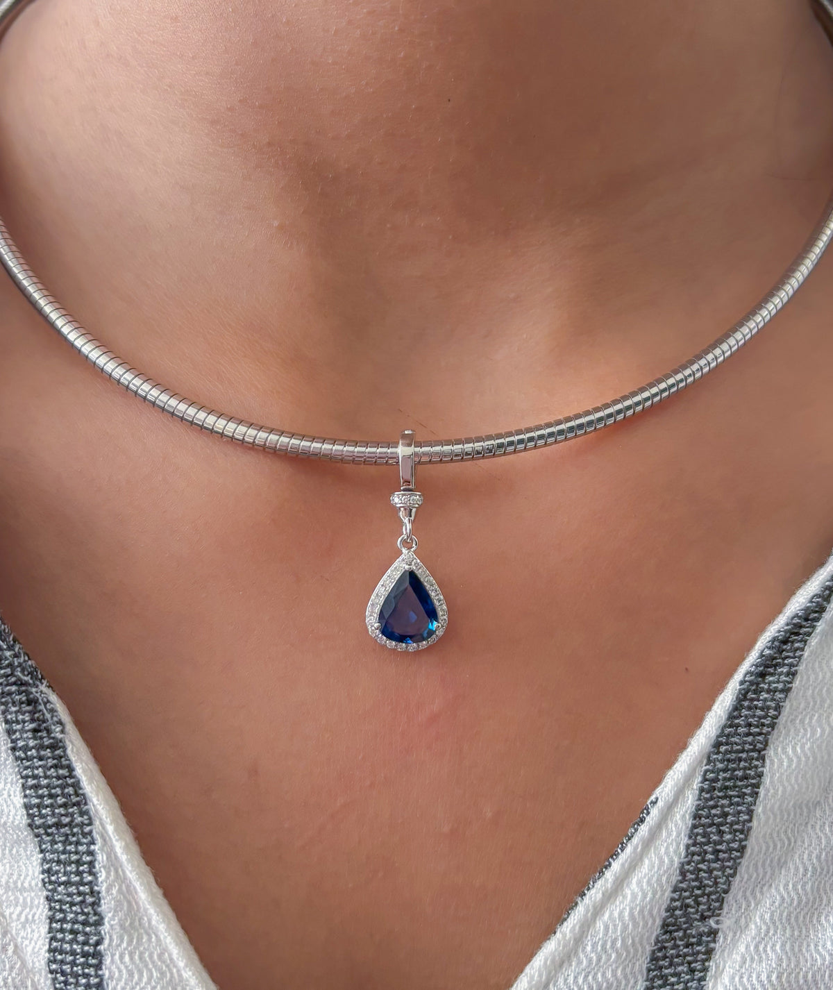 Blue Sapphire Diamond Pendant