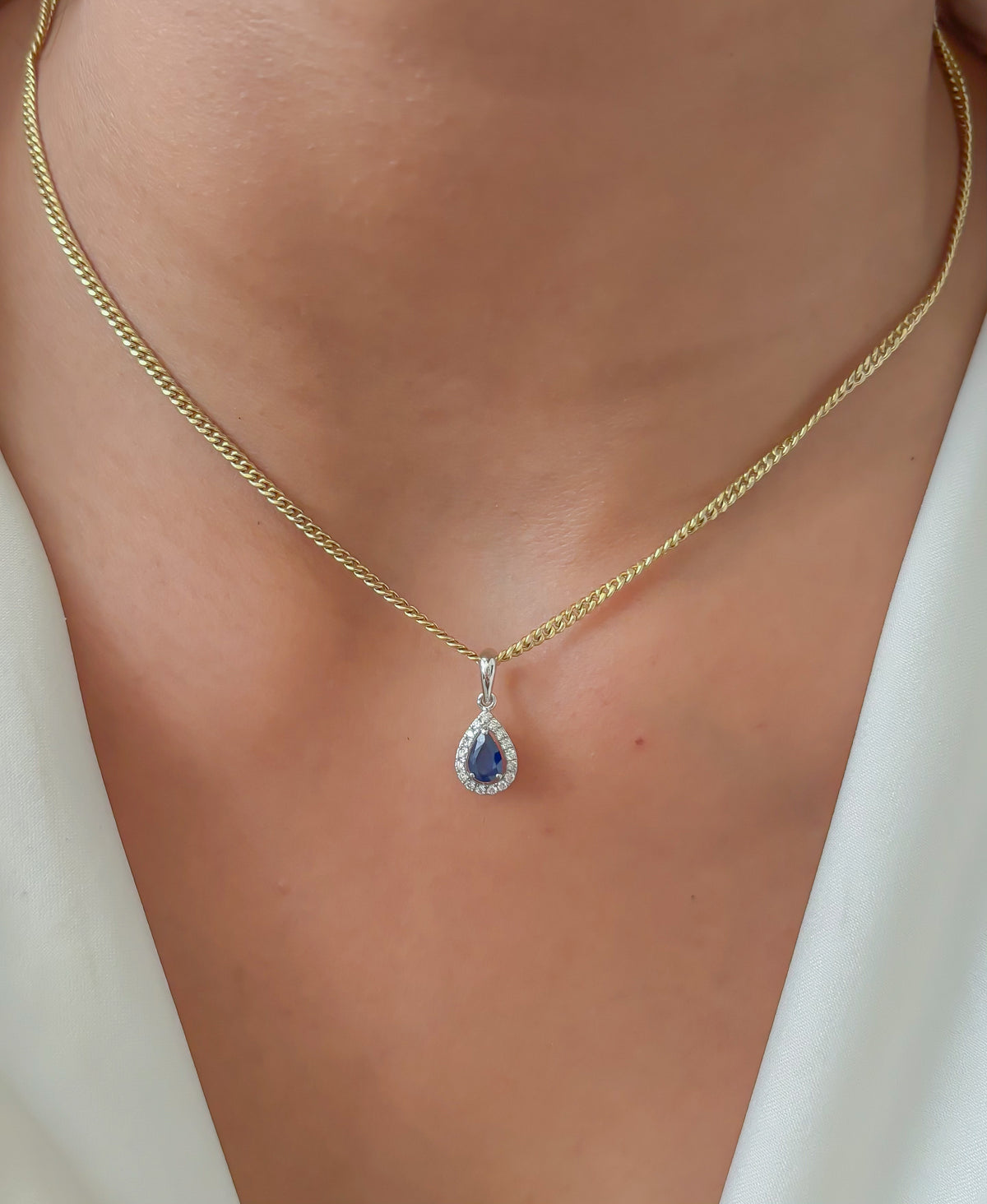 Blue Sapphire Diamond Pendant