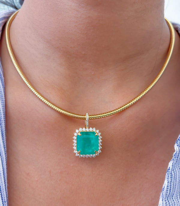 Colombian Emerald Diamond Pendant