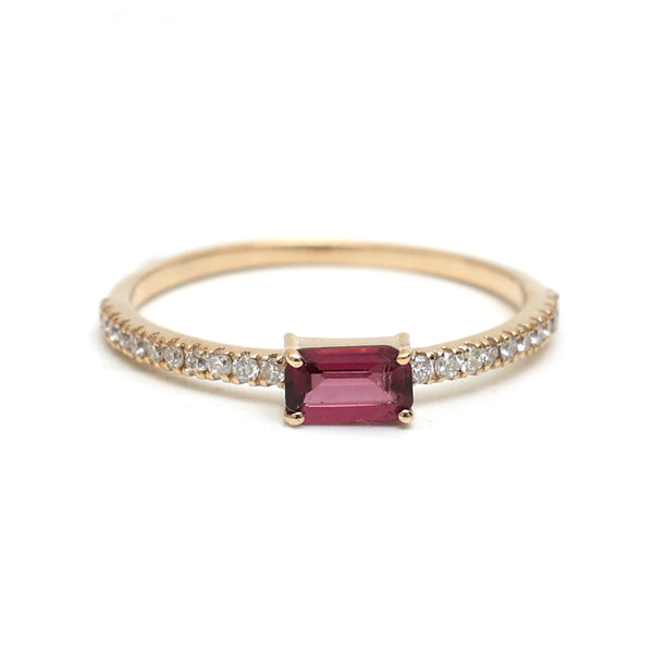 Garnet Diamond Ring