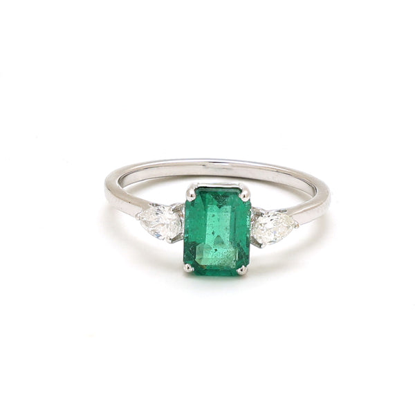Emerald Diamond Ring