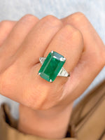Emerald Diamond Ring