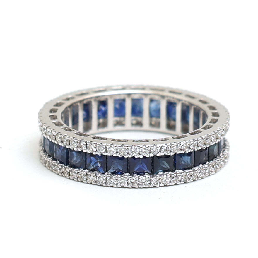 Blue Sapphire Diamond Ring