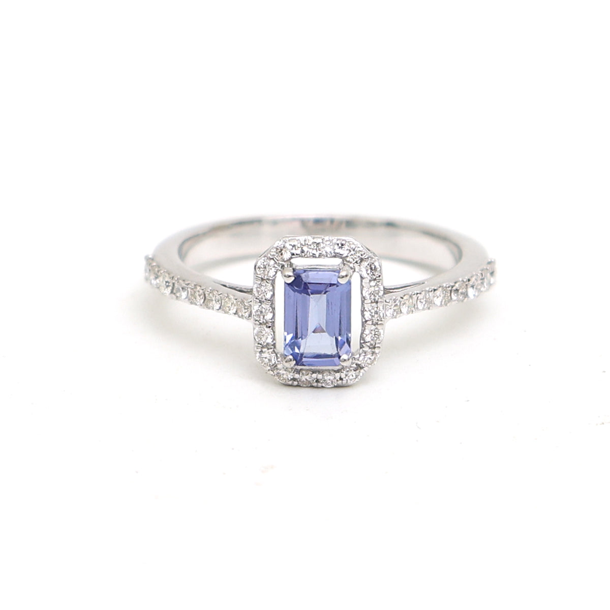 Tanzanite Diamond Ring