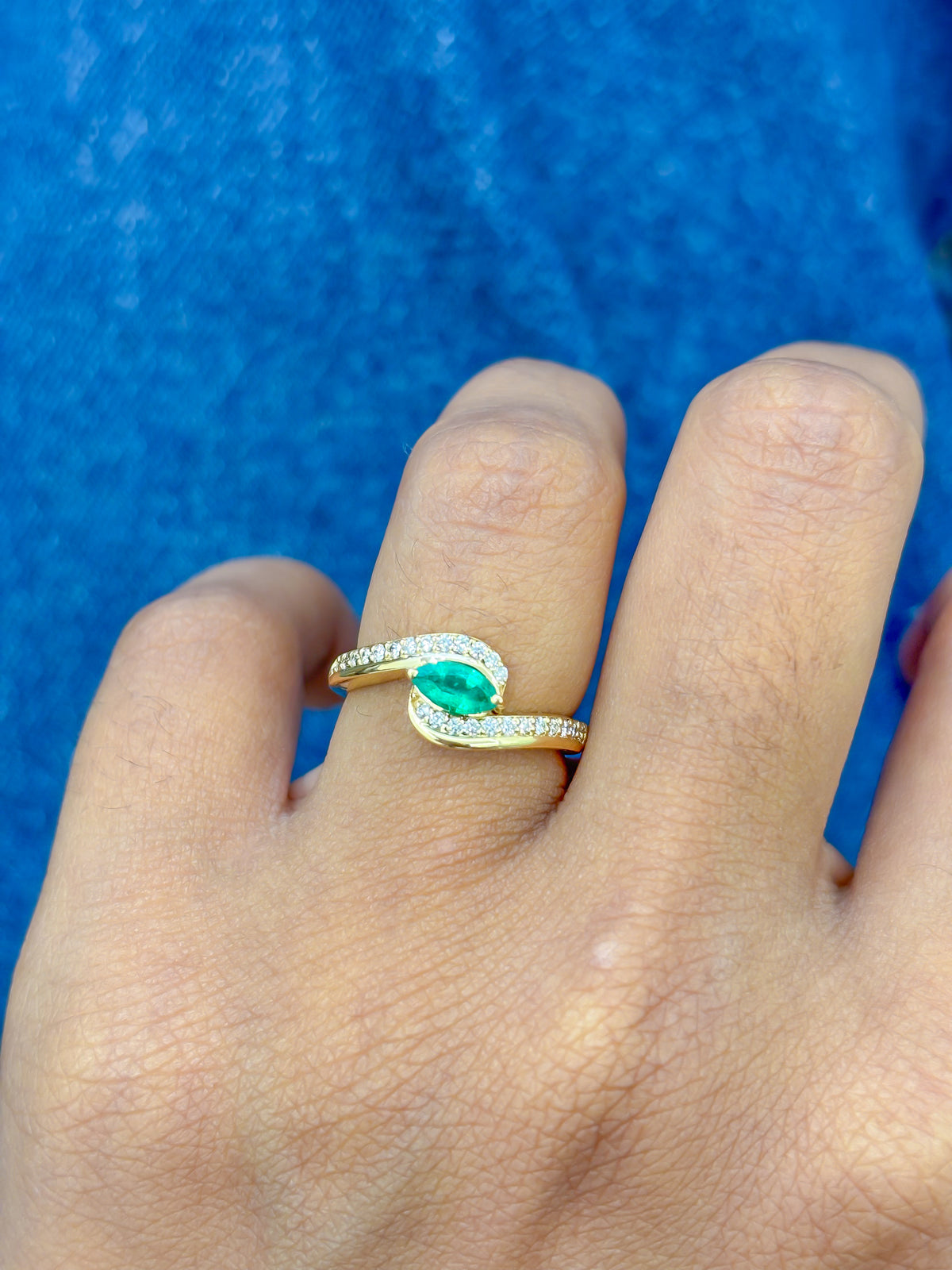 Emerald Diamond Ring