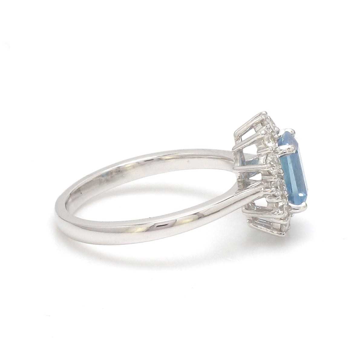 Aquamarine Octagon With Diamond Ring