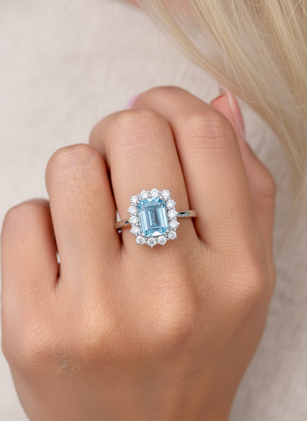 Aquamarine Octagon With Diamond Ring