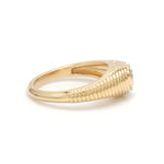 Diamond Heart Ribbed Ring