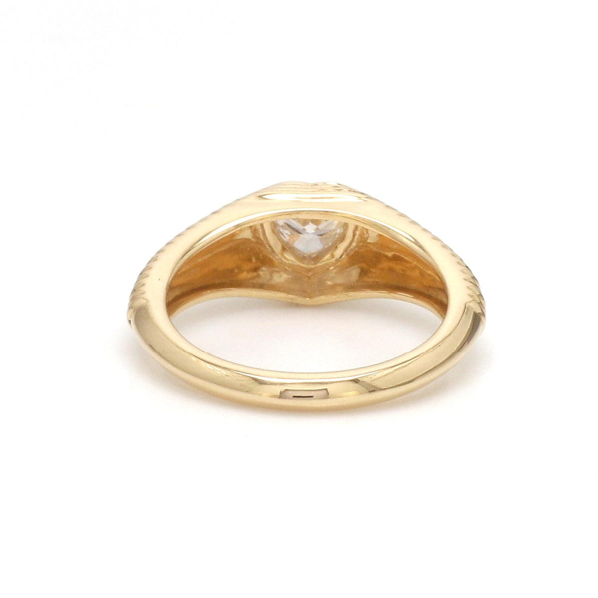 Diamond Heart Ribbed Ring