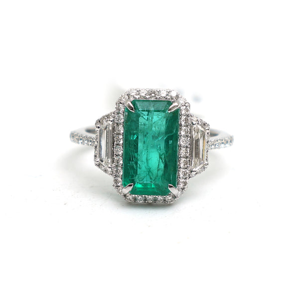 Emerald Diamond Ring