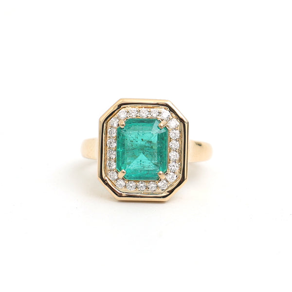 Emerald Diamond Ring