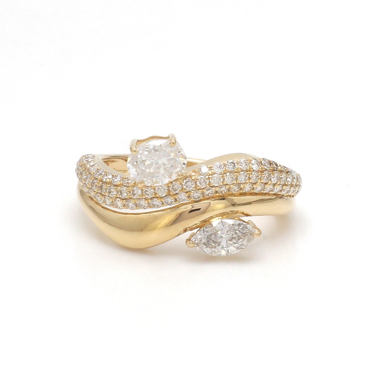 Diamond Pear Oval With Round Wave Ring
