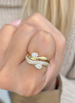 Diamond Pear Oval With Round Diamond Wave Ring