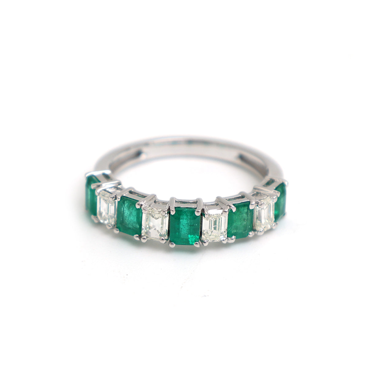 Emerald Diamond Ring