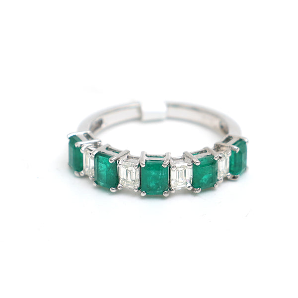 Emerald Diamond Ring