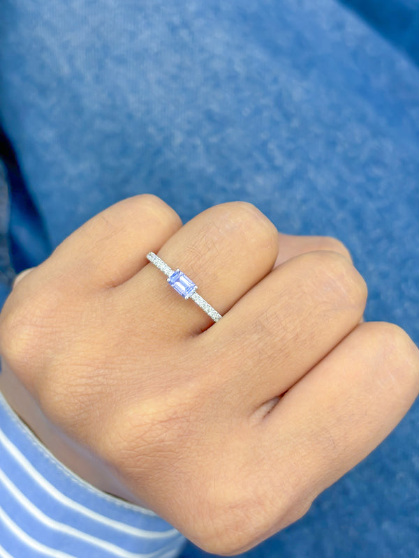 Tanzanite Diamond Ring