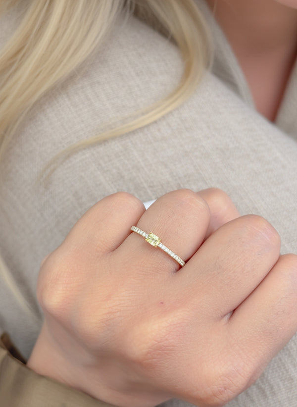 JPRG-3705/9309 Yellow Diamond Diamond Ring