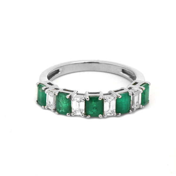 Emerald Diamond Ring