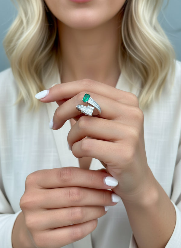JPRG-3832/9517 Diamond Emerald Ring