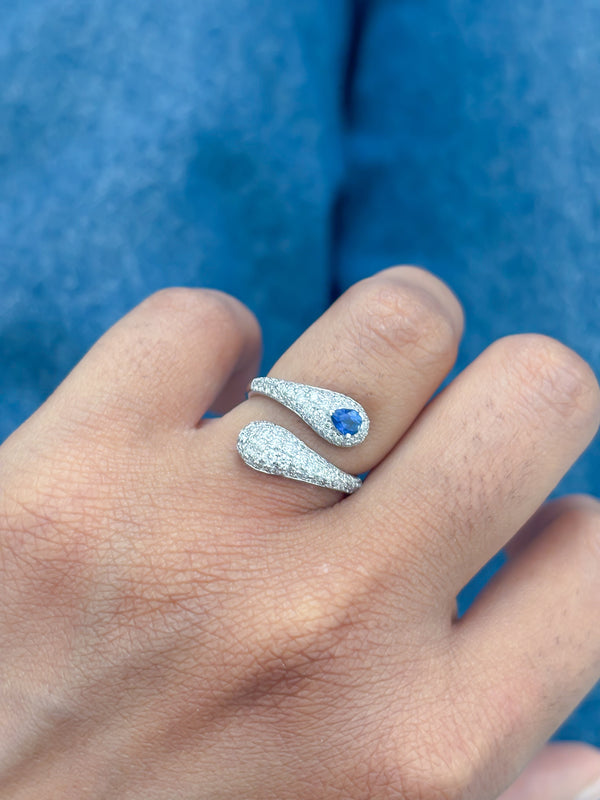 Diamond Blue Sapphire Ring