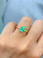 Colombian Emerald Ring