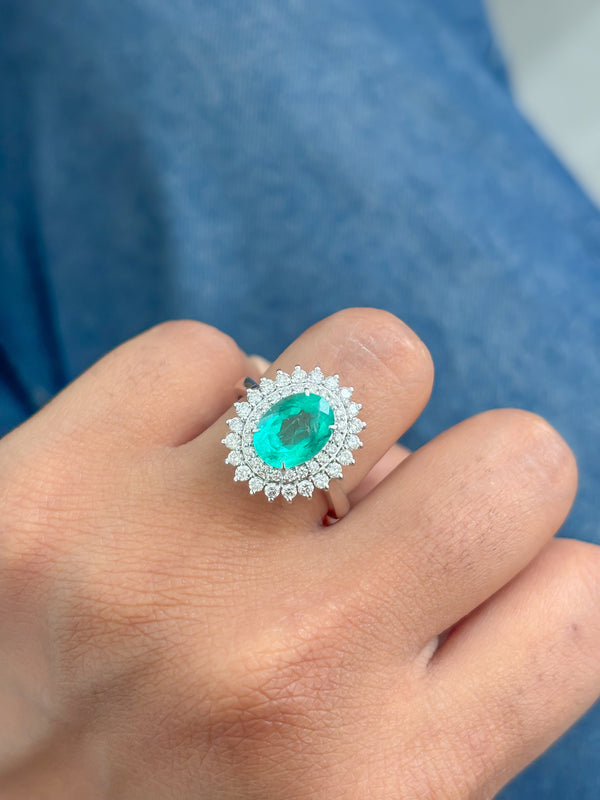Colombian Emerald Diamond Ring