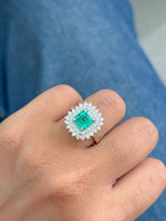 Colombian Emerald Diamond Ring
