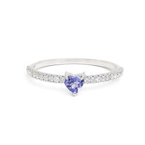 Blue Sapphire Diamond Ring