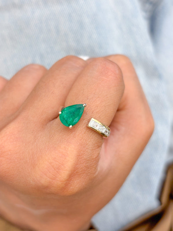 Emerald Diamond Ring