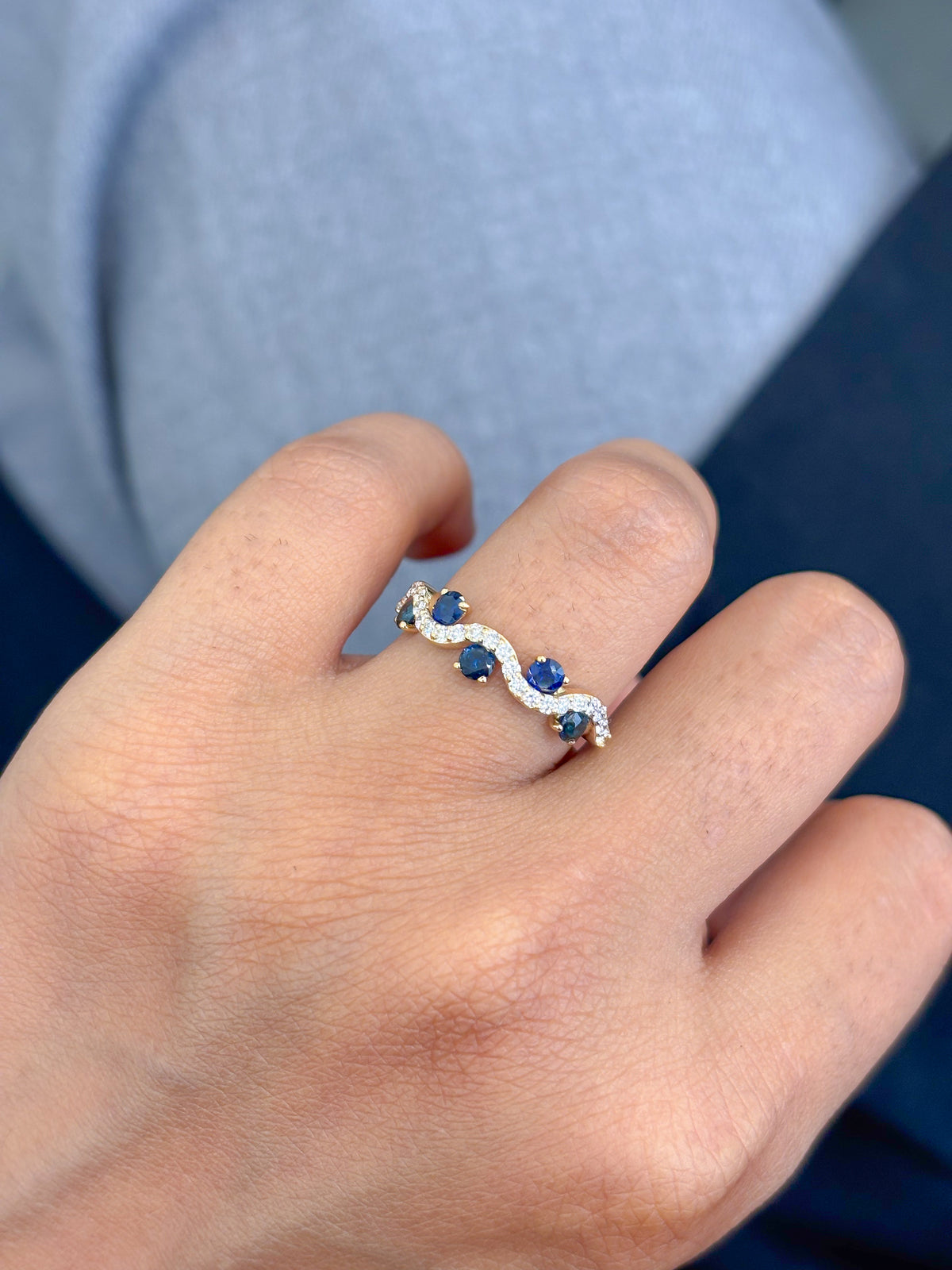 Blue Sapphire Diamond Ring