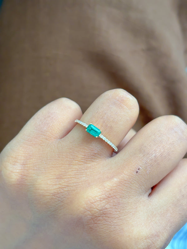 Emerald Diamond Ring
