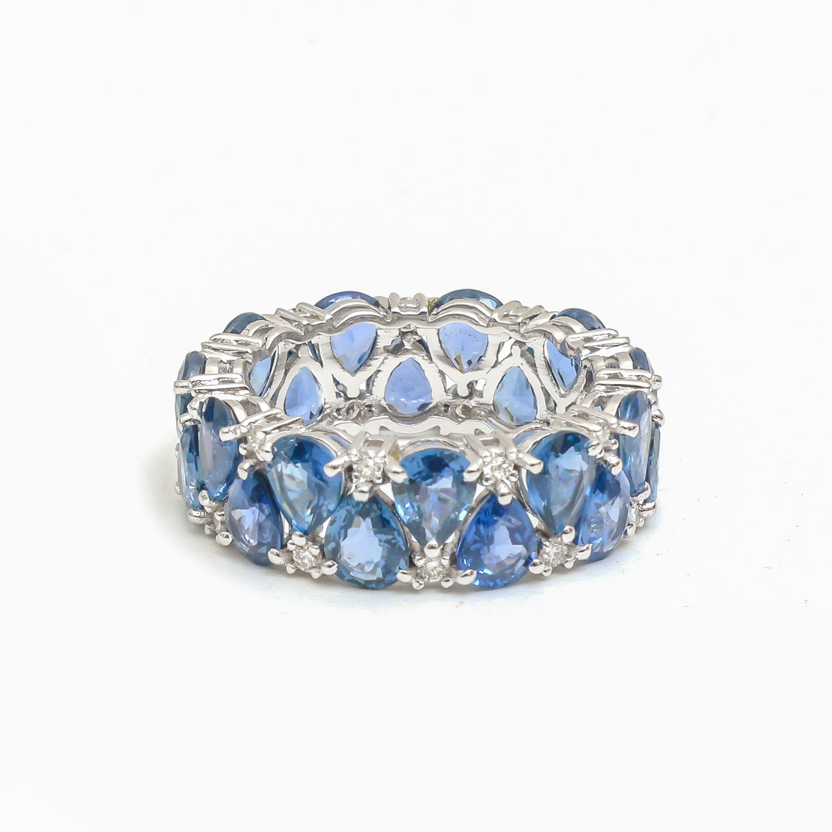 Blue Sapphire Diamond Ring