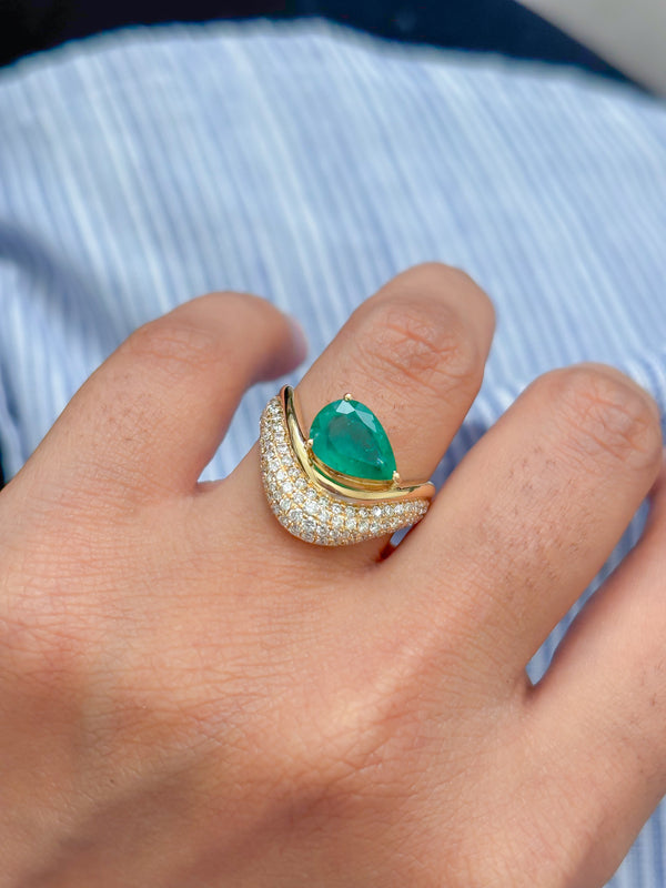 Emerald Diamond Ring