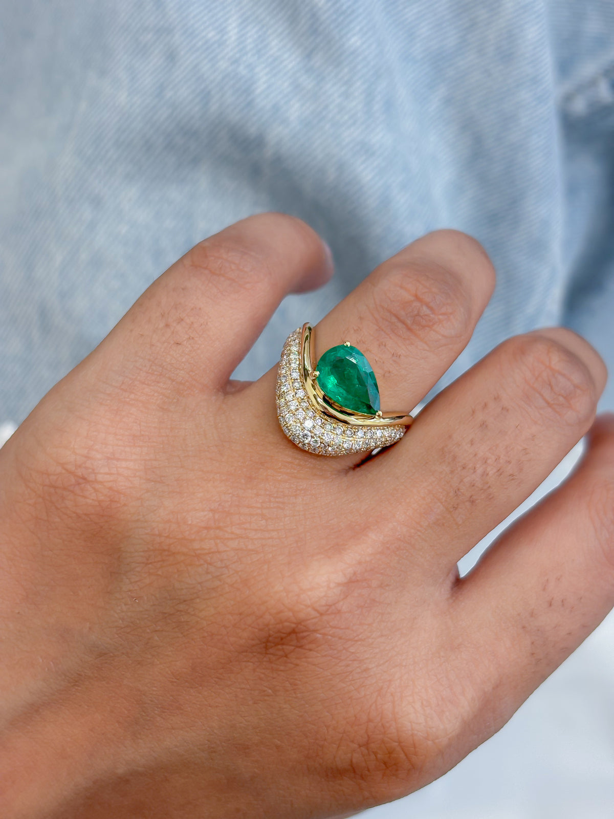 Emerald Diamond Ring