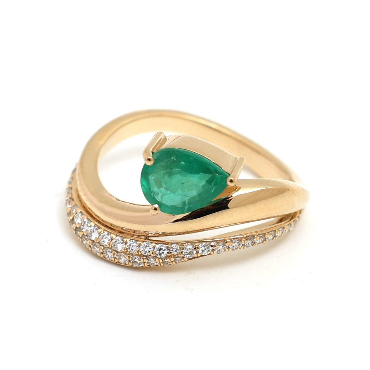 Emerald Diamond Ring