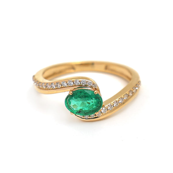 Emerald Diamond Ring