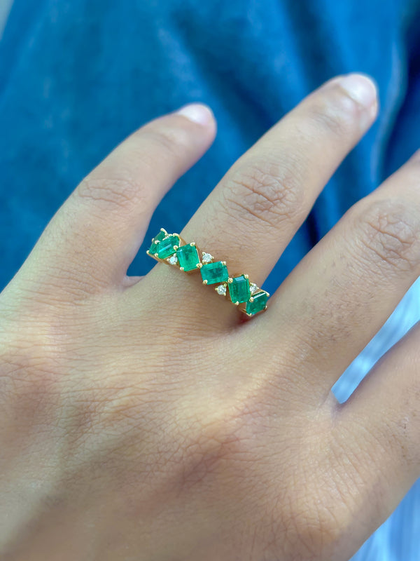 Emerald Diamond Ring