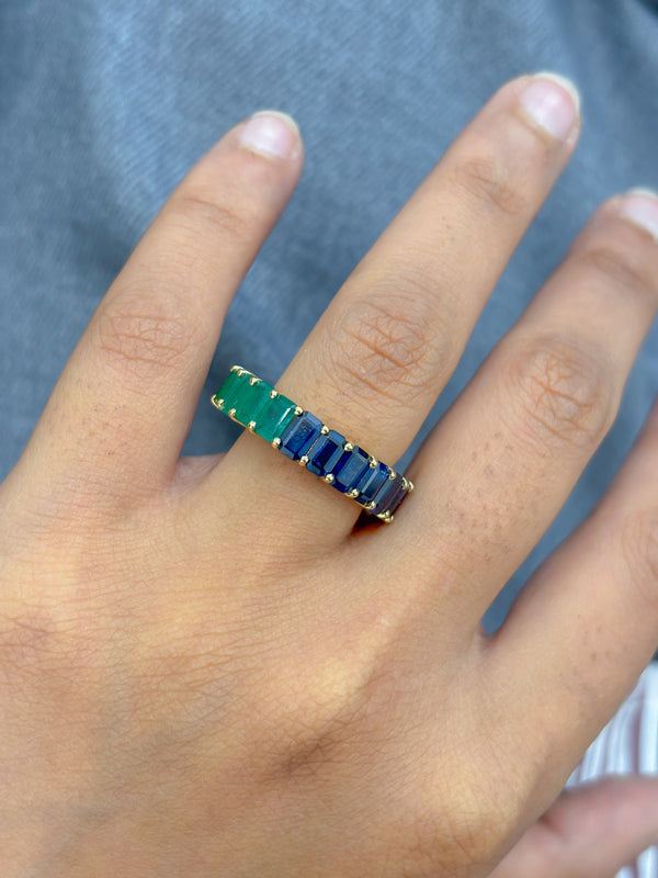 Blue Sapphire Emerald Ring