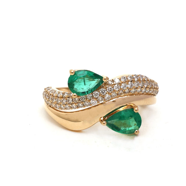 Emerald Diamond Ring